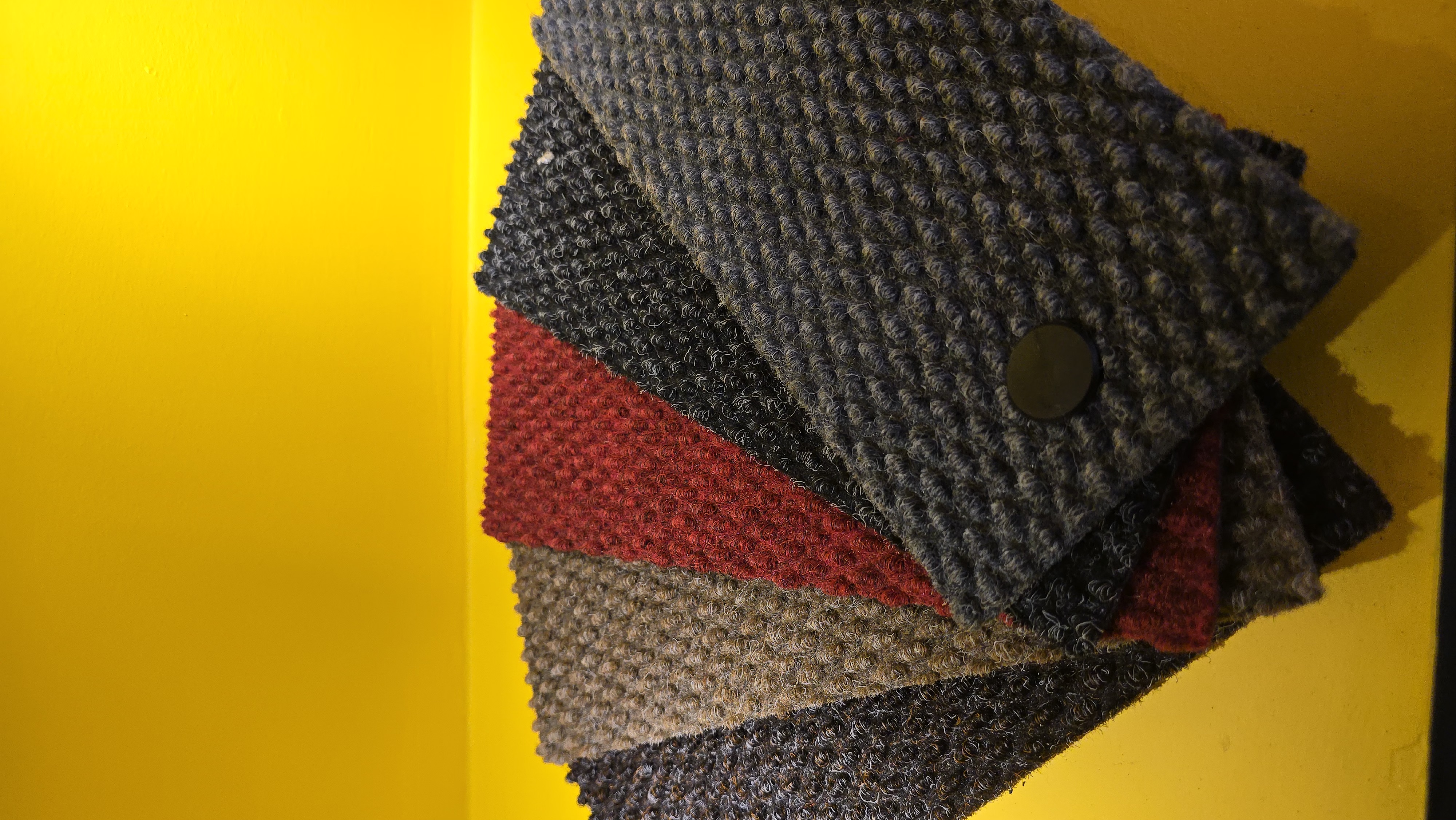  Ofis Ses İzolasyonu